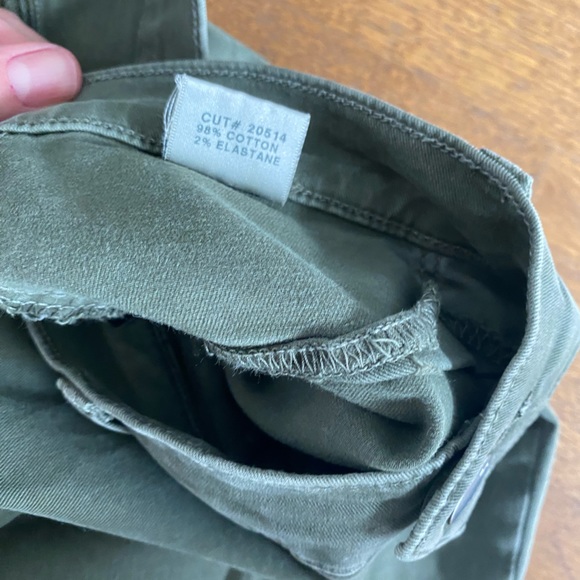 J BRAND | Green Jungle Mid Rise Distressed Skinny Jeans - Size 29 - Picture 5 of 7